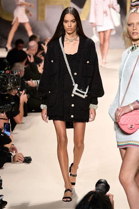 chanel 2022 gift sets|Chanel nostalgic runway 2022.